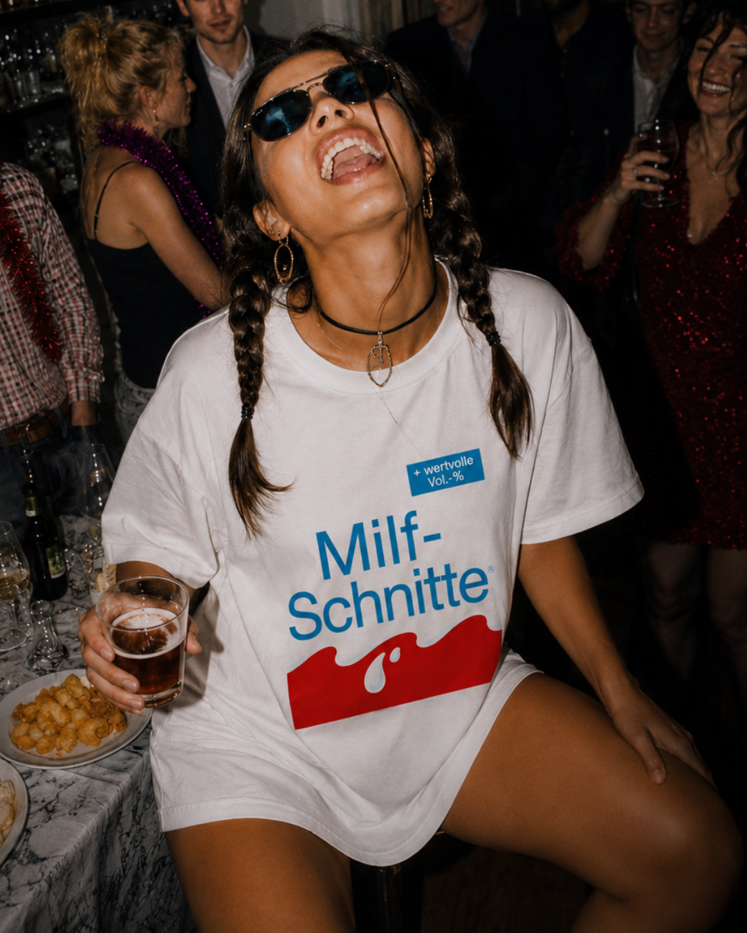 Milf Schnitte - Unisex Oversized T-Shirt